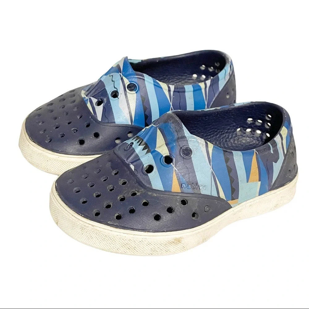 Native Boys 5 Shoes Miller Biggie Geometric Print‎ Blue Waterproof Regatta